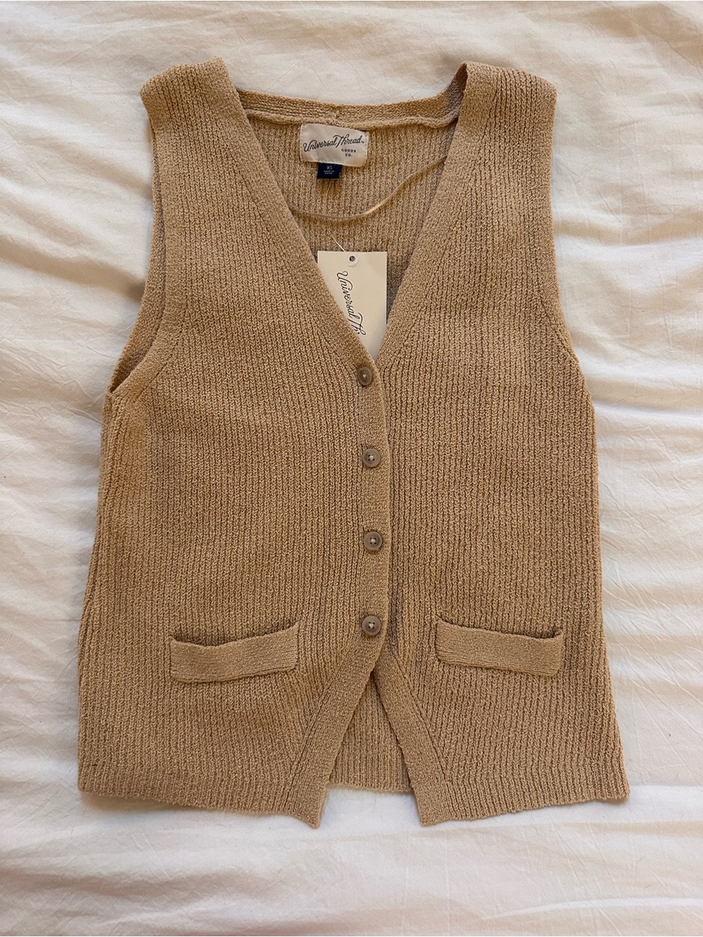 NWT Universal Threads Tan Knit Vest Size XS